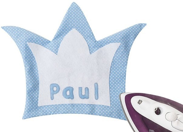 Подушки-короны для детской