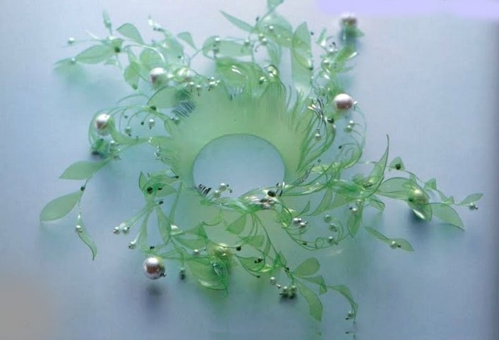 Интересные поделки из пластиковых бутылок Интересные поделки из пластиковых бутылок