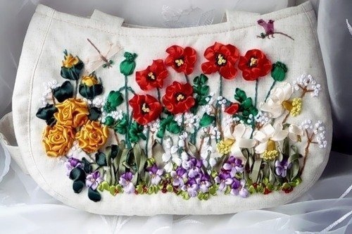 Вышивка лентами - красивые идеи