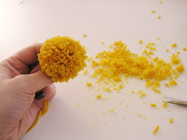 Воздушный декор подушек