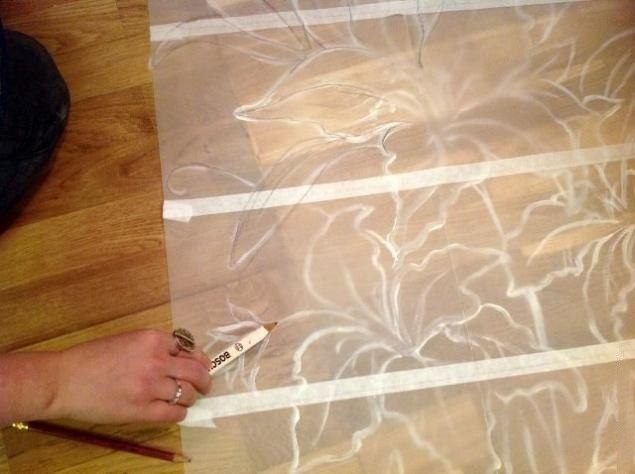 Надоел старый паркет? Украшаем его рисунком.