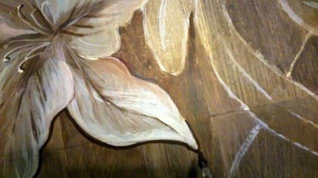 Надоел старый паркет? Украшаем его рисунком.