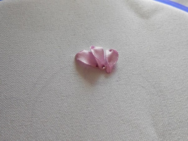 Вышиваем лентами. Мастер-класс