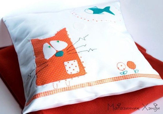 Делаем наволочку с забавной аппликацией Делаем наволочку с забавной аппликацией