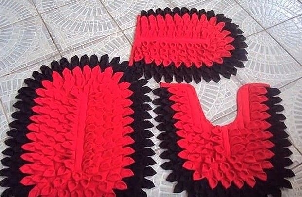 Лоскутные фантазии. Коврики для ванной комнаты