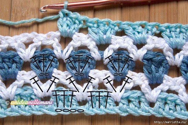 Трехцветный узор крючком для детского пледа