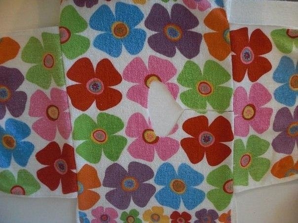 Банный халатик из полотенец для ребенка. Мастер-класс