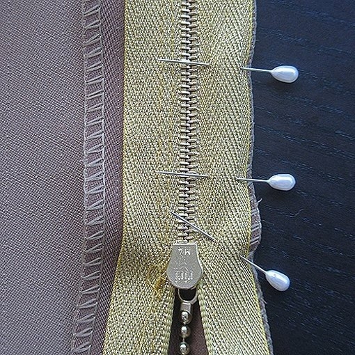 Как вшить молнию