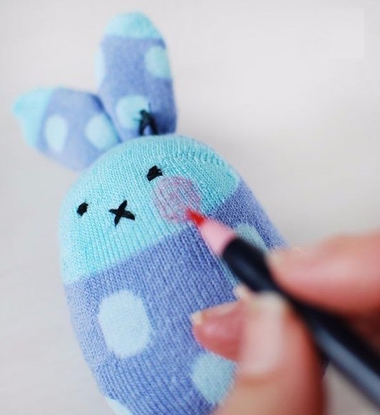 Забавные носочные кролики Забавные носочные кролики