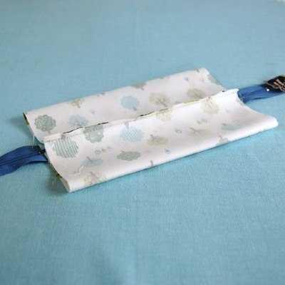 Как сшить маленькую объёмную квадратную косметичку Как сшить маленькую объёмную квадратную косметичку