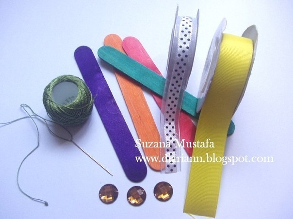 Цветочек из лент. Мастер-класс