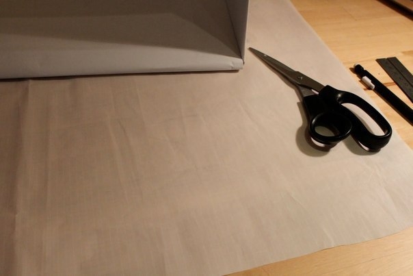 Лайтбокс из картонной коробки для фотографирования своих работ