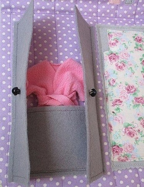 Игровой домик-сумочка для куколки