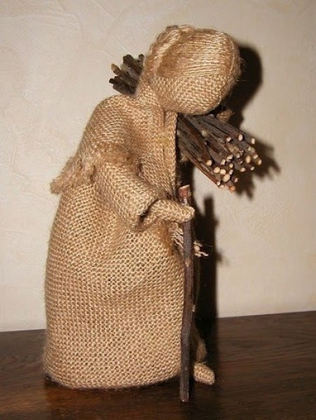 Чудесные куклы из мешковины