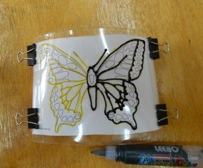 Бабочка из пластиковой бутылки