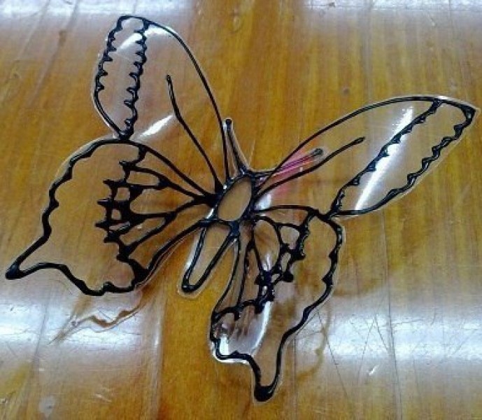 Бабочка из пластиковой бутылки