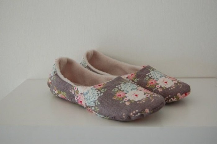 Шьем симпатичные уютные тапочки