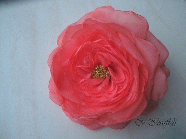 Роза Остина из полиэстра. Роза Остина из полиэстра.