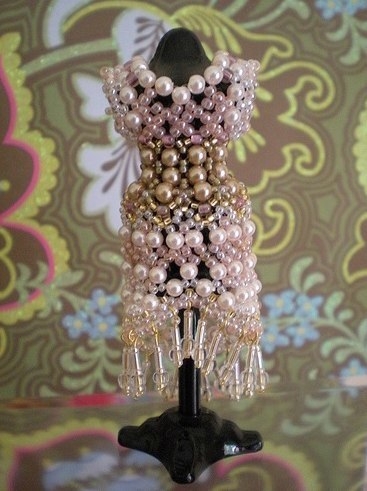 Бисерные мини-платья