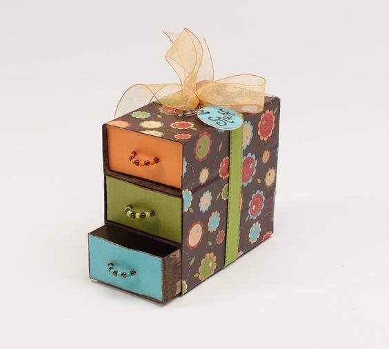 Из спичечных коробков