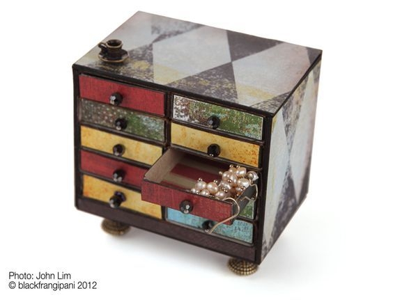 Из спичечных коробков