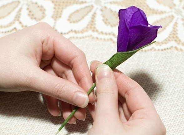 Букетик из гофрированной бумаги