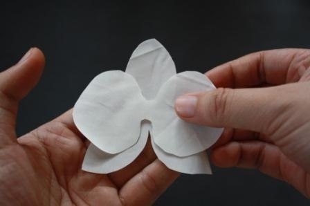 Элегантная орхидея из ткани от Eliza - Jewel Box Ballerina