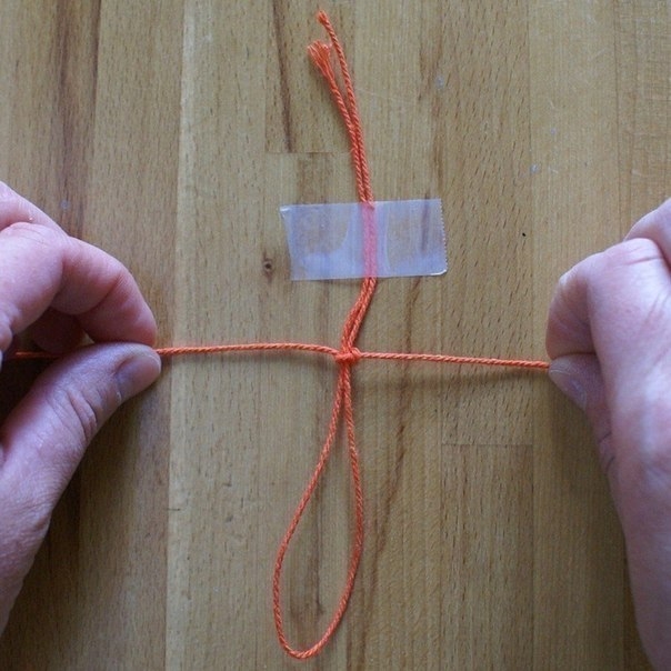 Как сделать куколку-брелок своими руками.