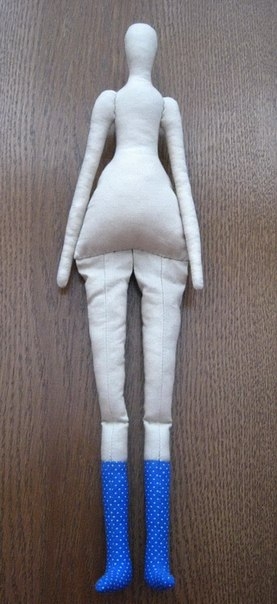 Кукла тильда в плаще. Выкройка и мастер-класс.