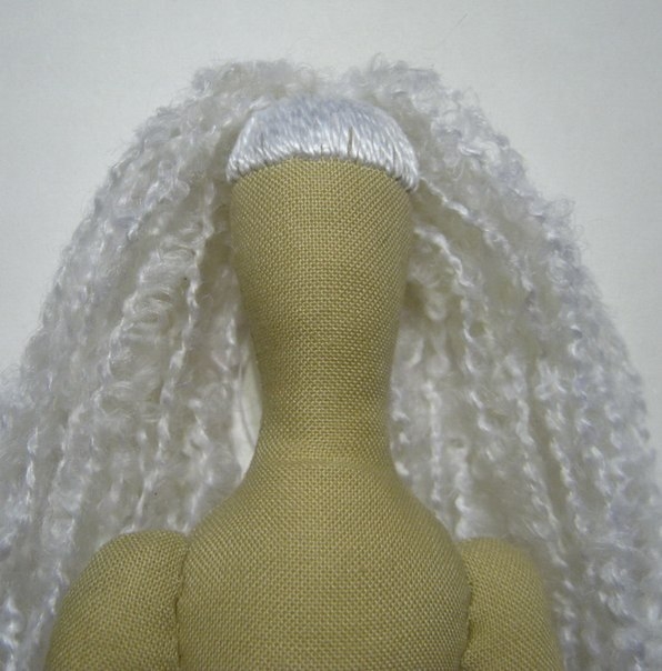 Кукла тильда в плаще. Выкройка и мастер-класс.