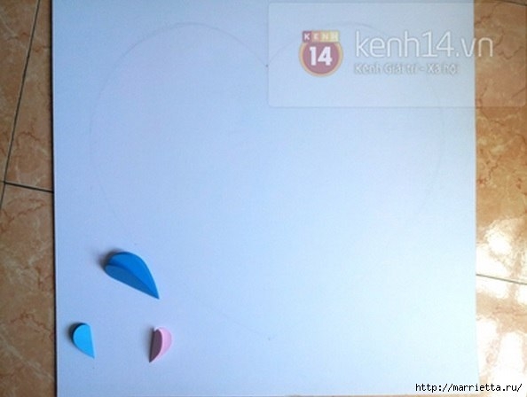 Панно с объемными сердечками