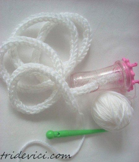 Вязаная новогодняя елочка Вязаная новогодняя елочка