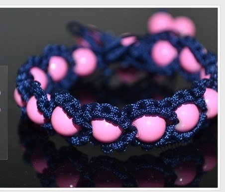 Плетем браслетик