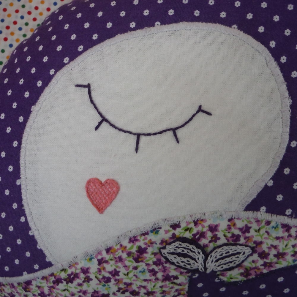 Шьем игрушку-подушку «Китенок»