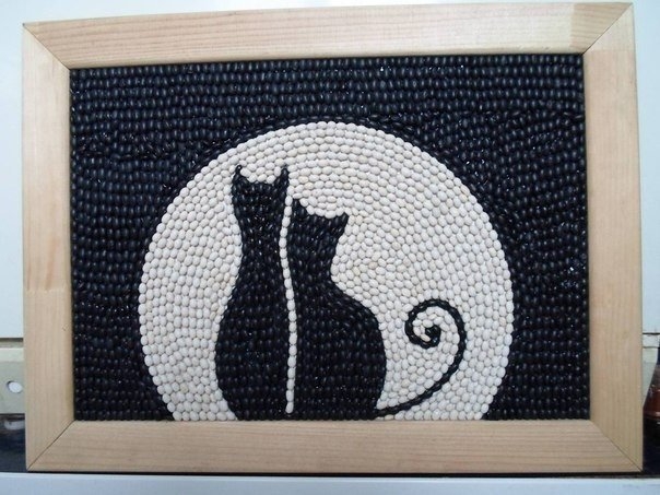 Панно из фасоли