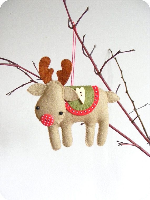 Игрушки из фетра на елку. Идеи для вдохновения.