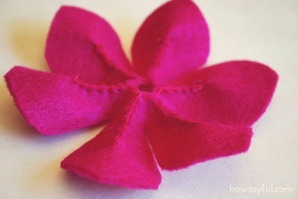 Цветы из фетра от Joy Kelley. МК.