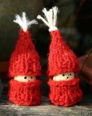 Праздничные поделки из винных пробок