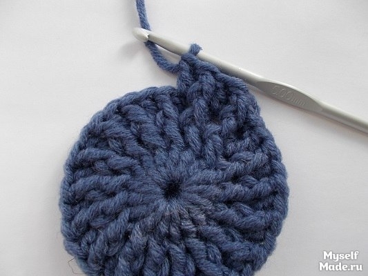 Шапка, вязанная крючком Шапка, вязанная крючком