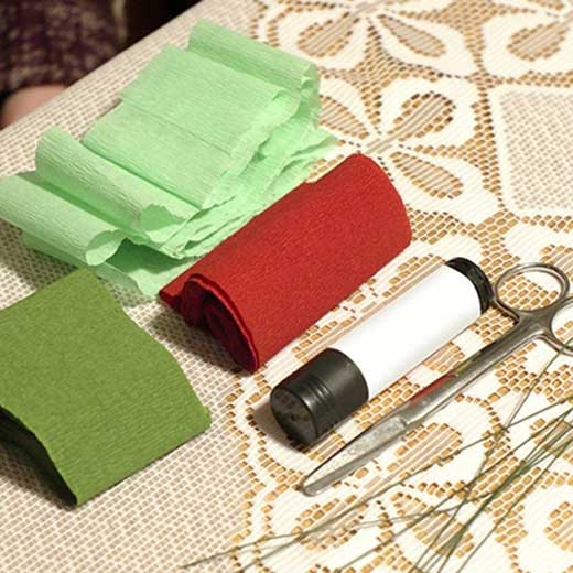 Реалистичная елочка из гофрированной бумаги