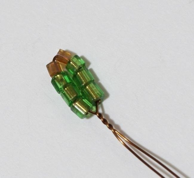 Елочка из бисера