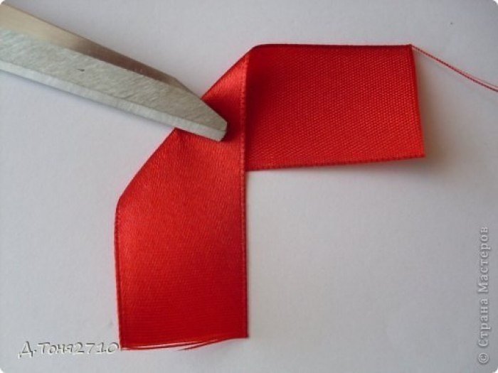 Георгин из лент в технике канзаши. Мастер-класс.