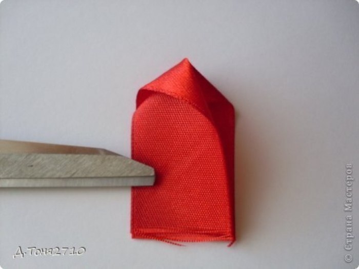 Георгин из лент в технике канзаши. Мастер-класс.