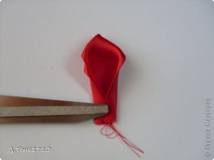 Георгин из лент в технике канзаши. Мастер-класс.