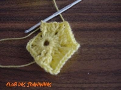 Красивое покрывало из отдельных мотивов Красивое покрывало из отдельных мотивов