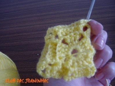 Красивое покрывало из отдельных мотивов Красивое покрывало из отдельных мотивов