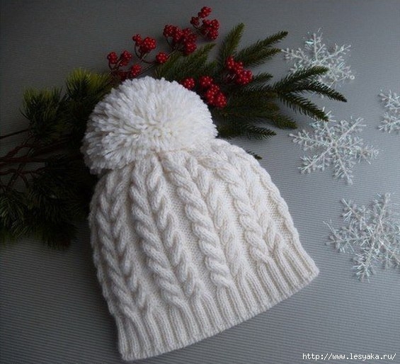 Шапочка и варежки Белоснежные узоры