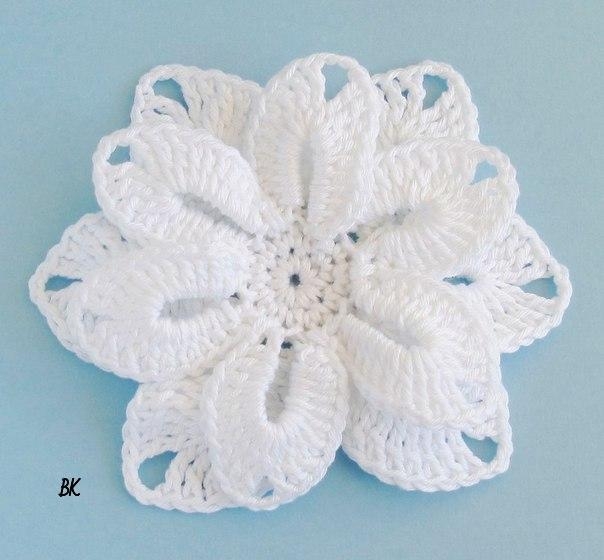 Красивый цветок. Мастер-класс Красивый цветок. Мастер-класс