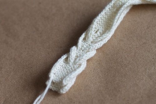 Плетеное ожерелье или браслет