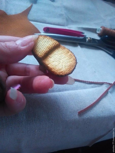 Миниатюрные ботиночки для куклы или мишки